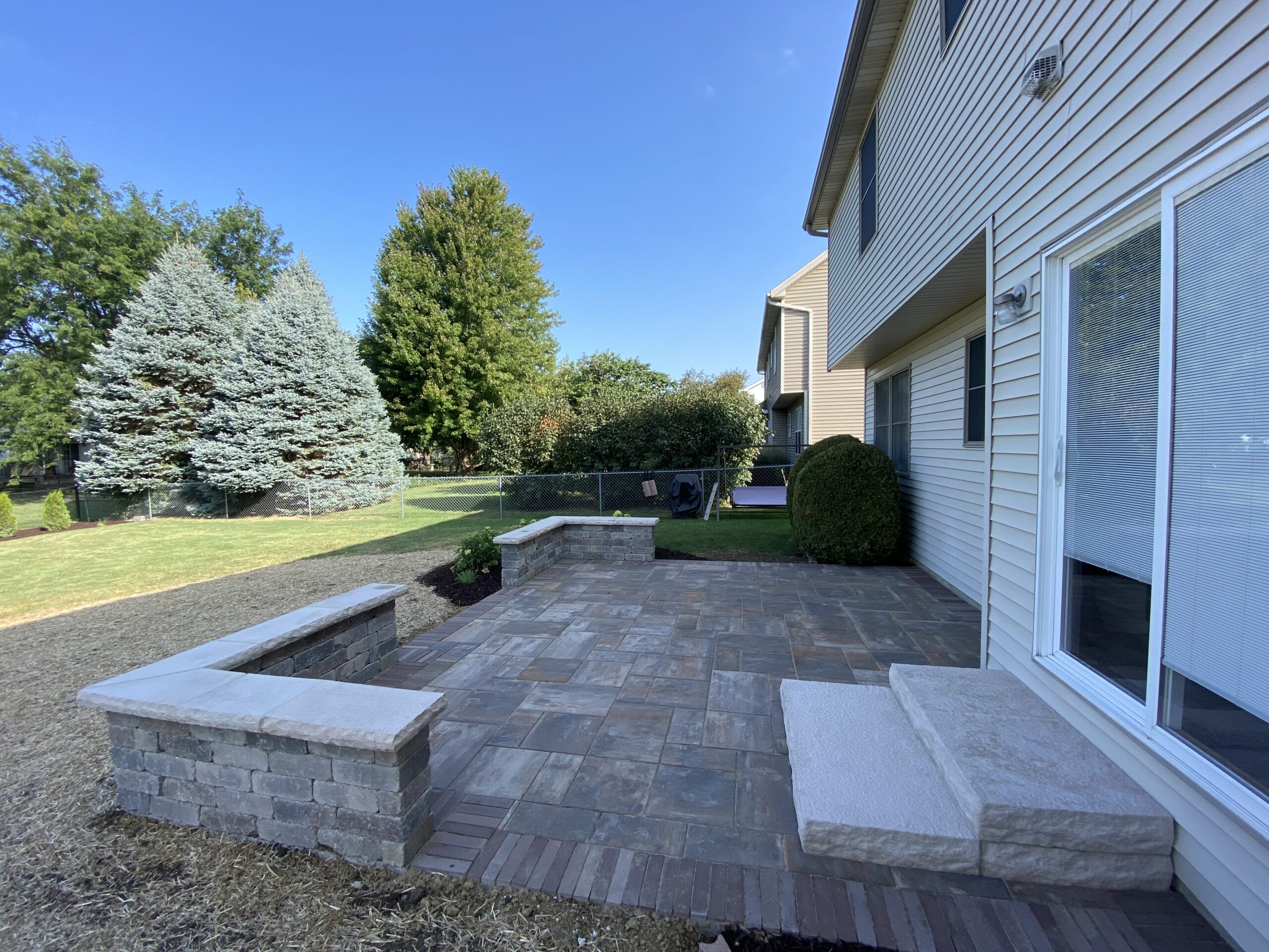 Krueger Lawn and Landscaping: Expertly Crafted Paver Patio