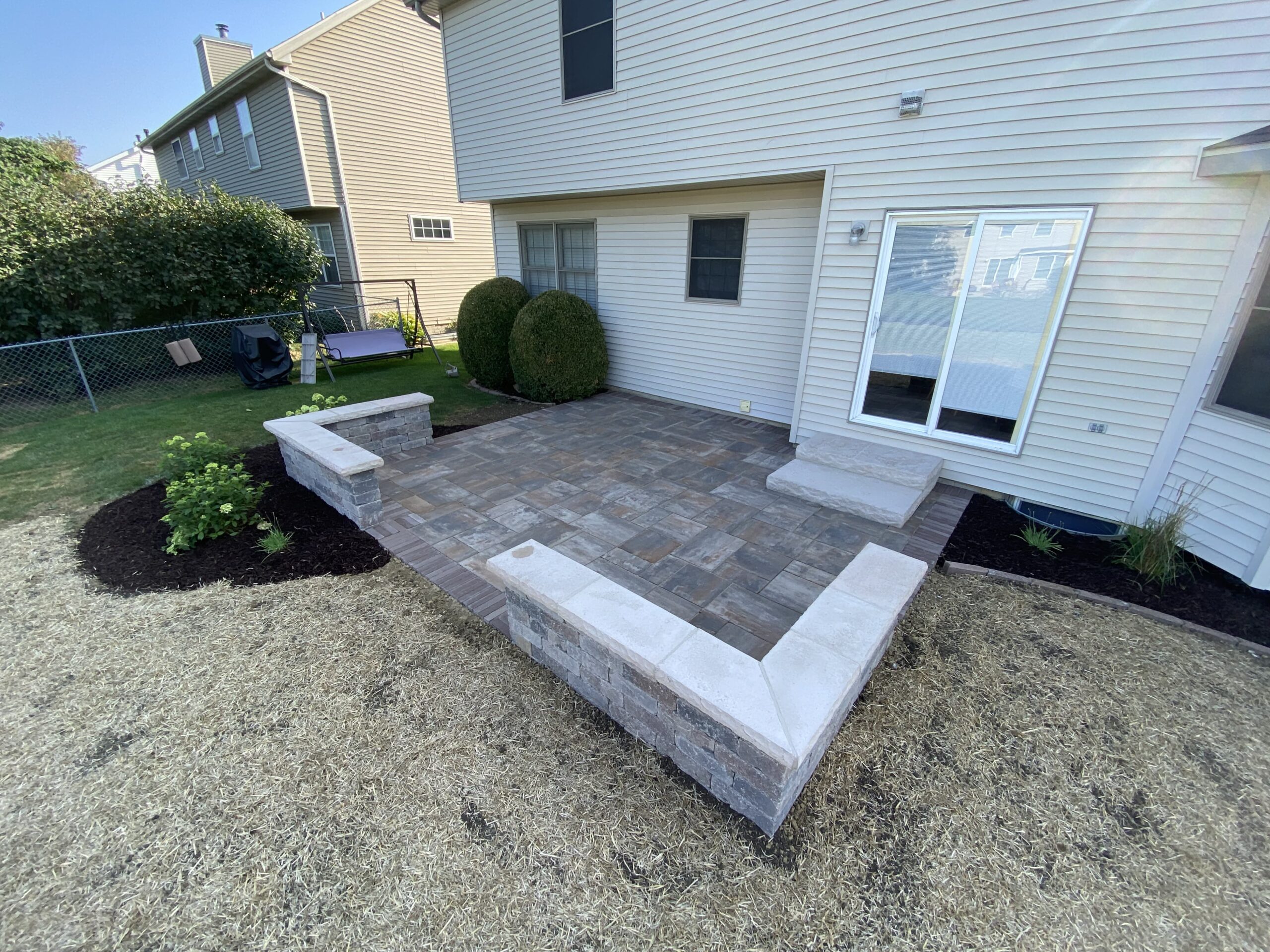 Experience the beauty and functionality of Krueger Lawn and Landscaping's custom patios.